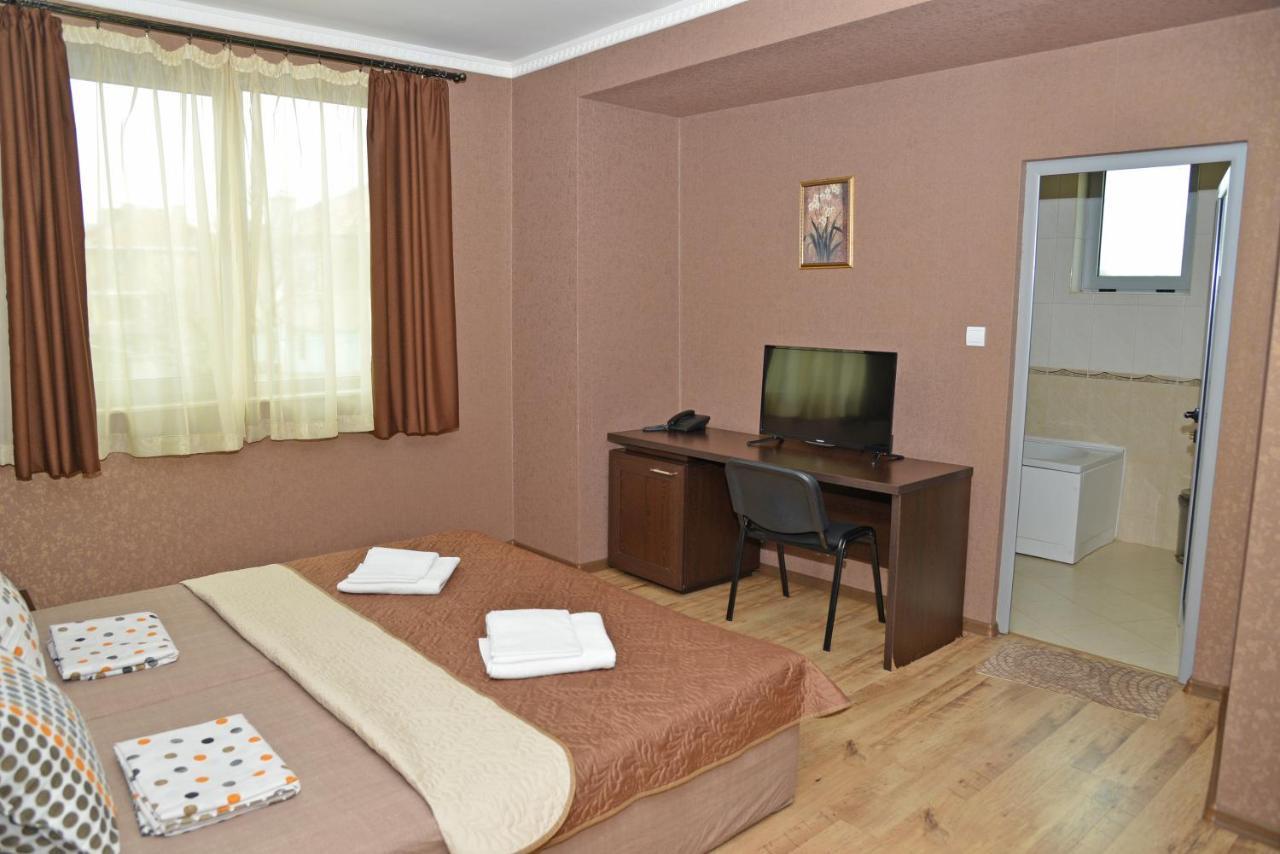 Dream Hotel Sliven Exterior foto